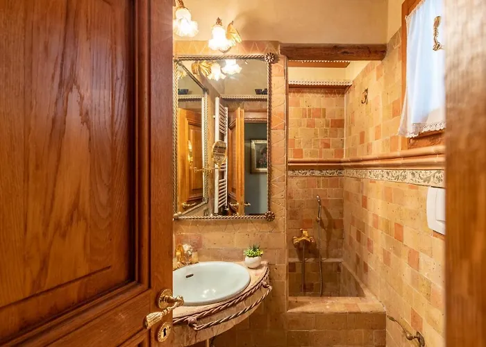 Апартаменты Iflat Exclusive 18th Century At Trevi Fountain Рим